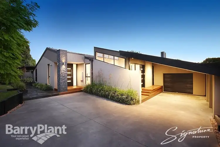 8 Marlesford Avenue, Wantirna VIC 3152