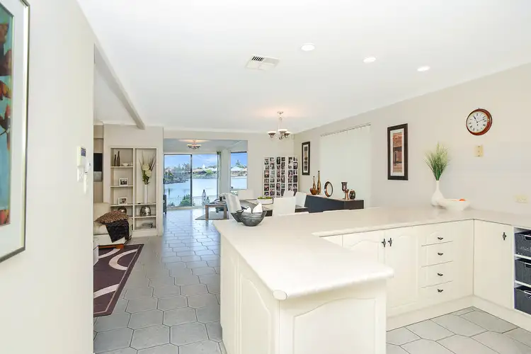 24 Islander Drive, Encounter Bay SA 5211