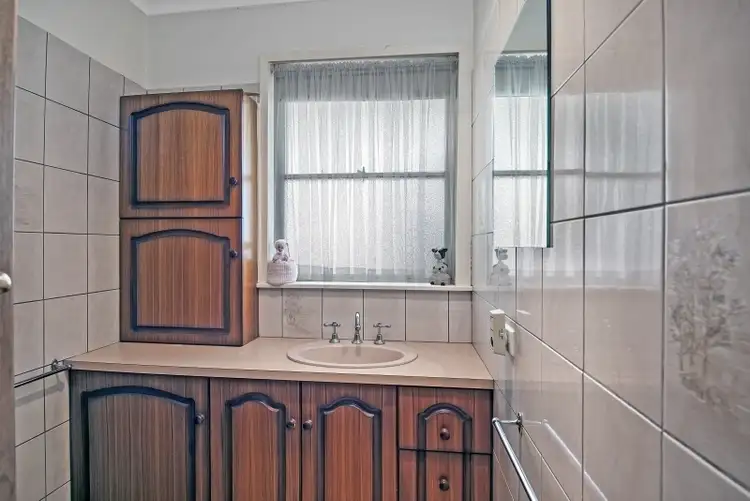 Sixth view of Homely house listing, 4 Willow Street, Werribee VIC 3030