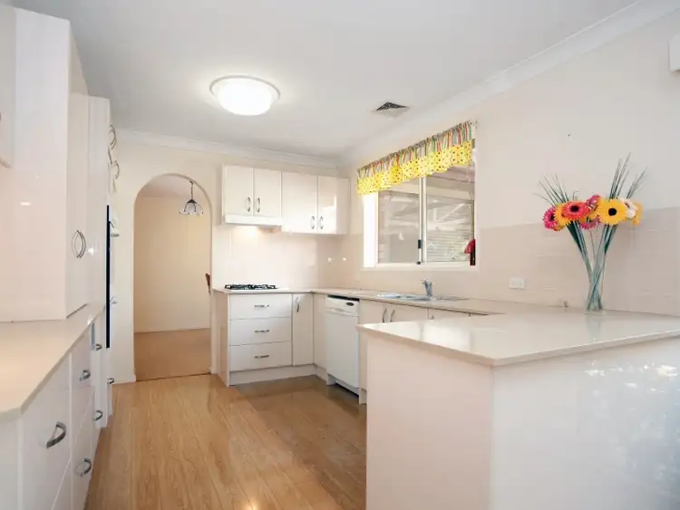 Third view of Homely house listing, 10 Wallis Glen, Cranebrook NSW 2749