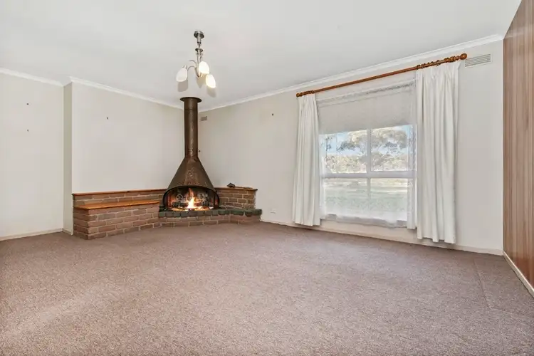 Fifth view of Homely house listing, 29 Fauna Way, Sebastian VIC 3556