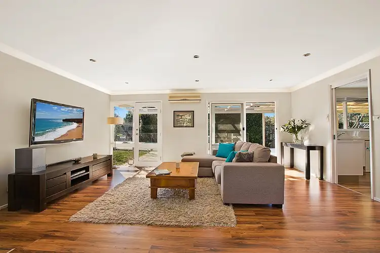 Second view of Homely house listing, 4B Holloway Place, Curl Curl NSW 2096