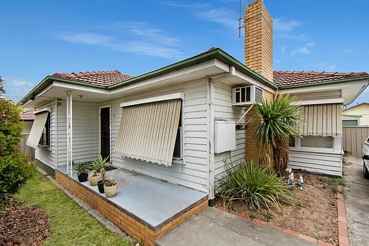5 Poplar Street, Golden Square VIC 3555