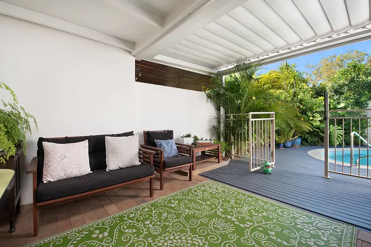 4/2 Swan Street, Noosaville QLD 4566
