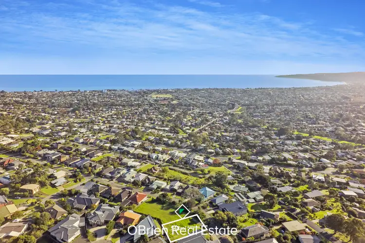 7 Kent Street, Dromana VIC 3936