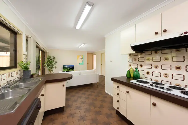 Fifth view of Homely house listing, 6 Bedivere Street, Carindale QLD 4152