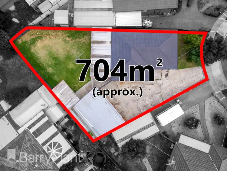 9 Peveril Close, Kings Park VIC 3021