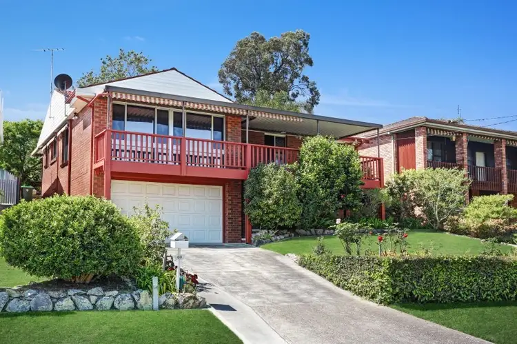 40 Roy Avenue, Bolton Point NSW 2283