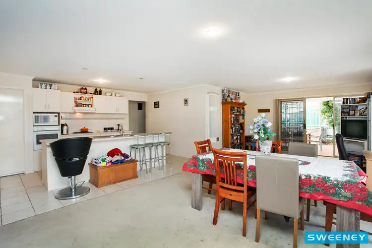 Fifth view of Homely house listing, 28 Fydler Avenue, Burnside VIC 3023