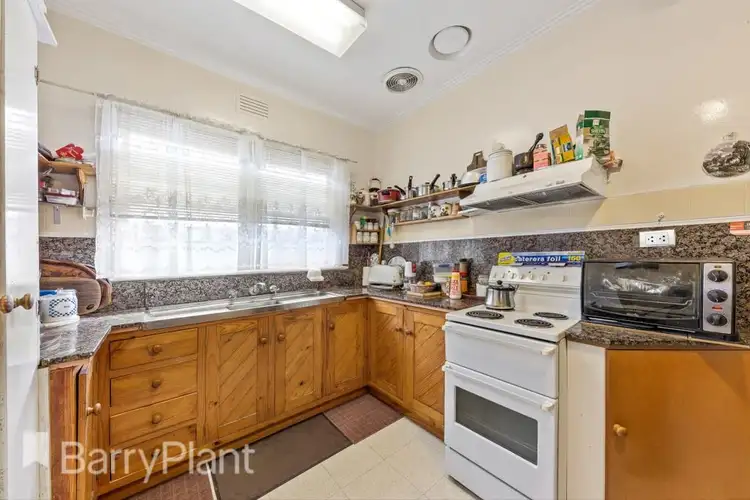 Fifth view of Homely house listing, 38 Albert Crescent, St Albans VIC 3021