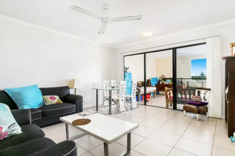 302/335 Lake Street, Cairns North QLD 4870