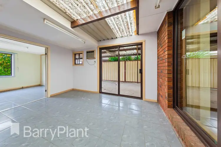 Seventh view of Homely house listing, 10 Baron Court, Kings Park VIC 3021