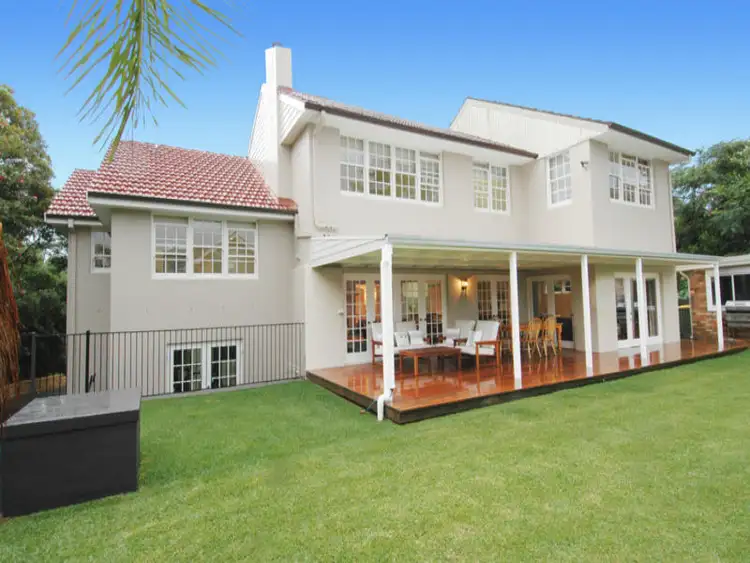 2 Murdoch Street, Turramurra NSW 2074