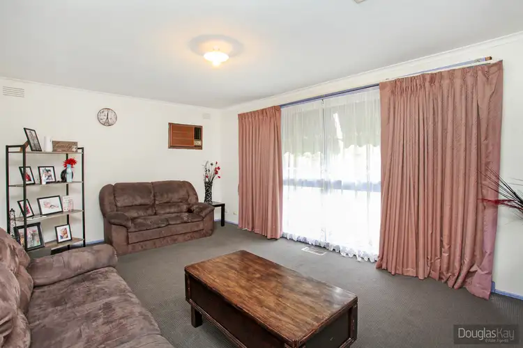 Fifth view of Homely house listing, 3 Joules Court, Deer Park VIC 3023