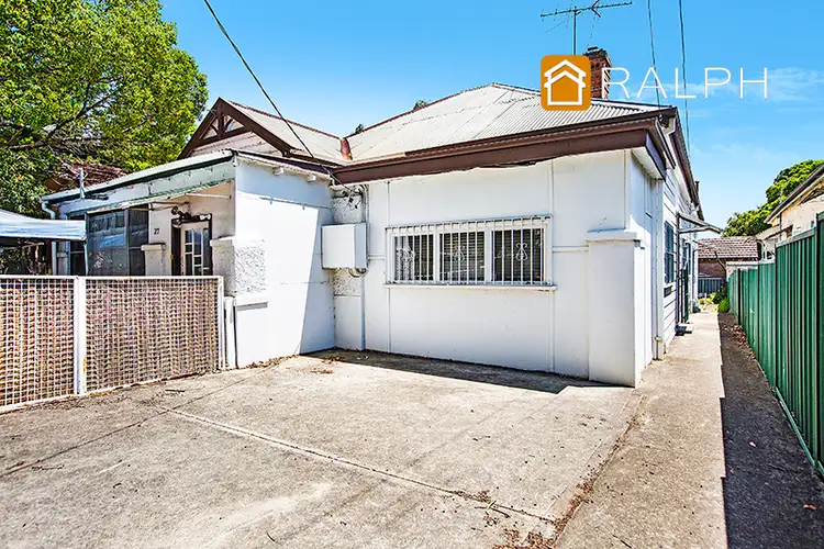 25 Ninth Avenue, Campsie NSW 2194