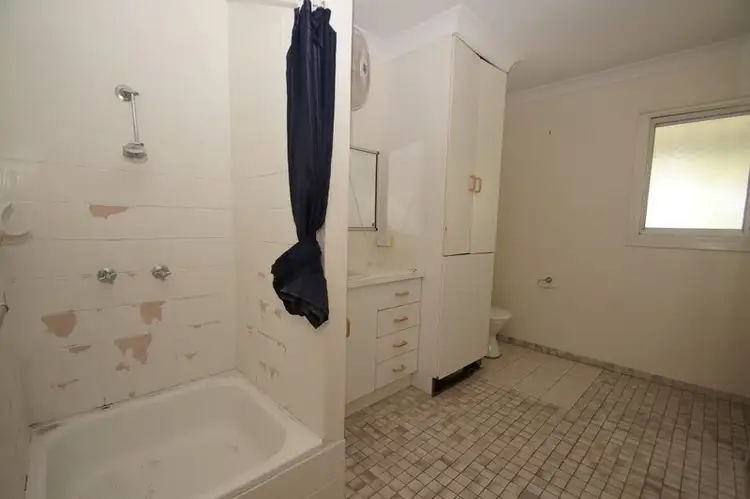 Seventh view of Homely unit listing, 35 Bruce Highway, Edmonton QLD 4869