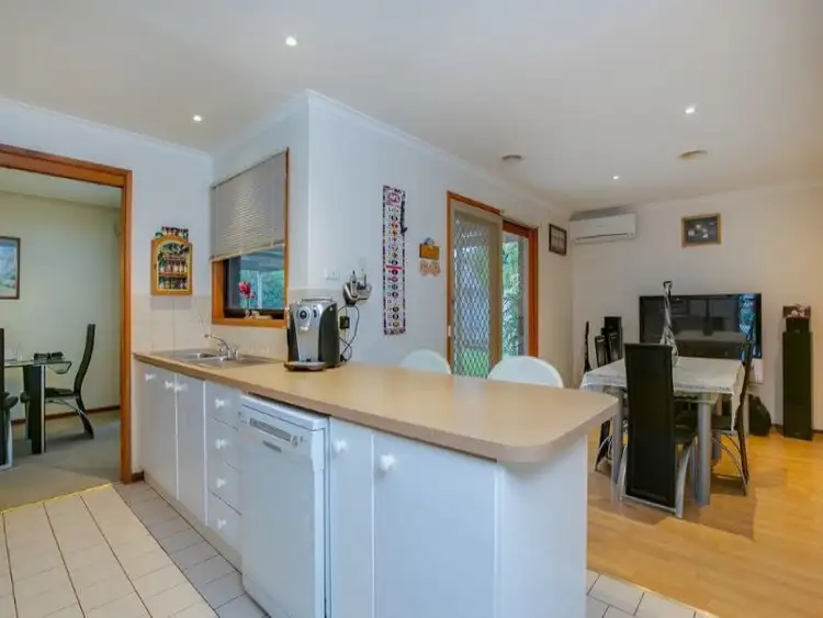 Fifth view of Homely house listing, 23 Clairmont Close, Somerville VIC 3912