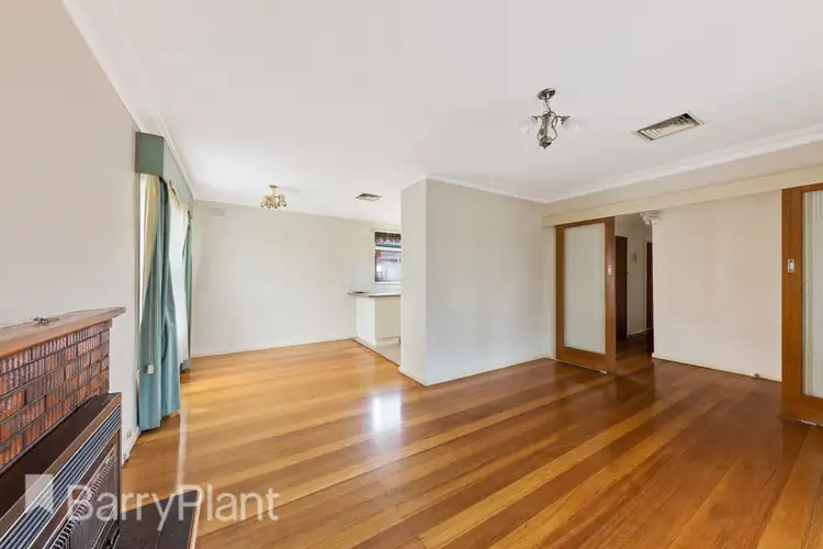 Fifth view of Homely house listing, 52 Vincent Avenue, St Albans VIC 3021