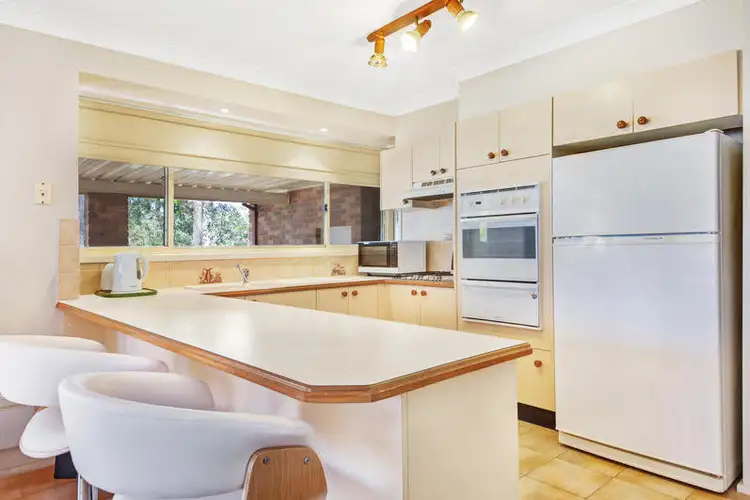 Sixth view of Homely house listing, 2 Meadow Road, Springfield NSW 2250