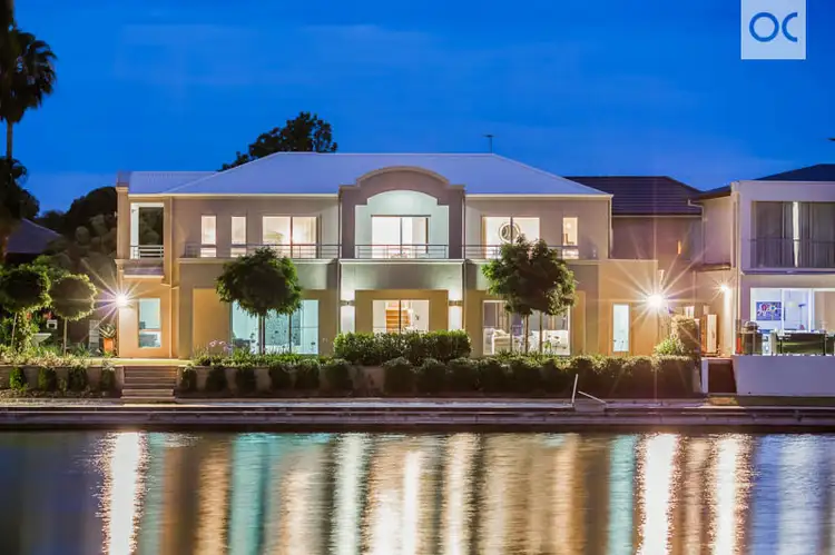 7 Dutton Grove, West Lakes Shore SA 5020