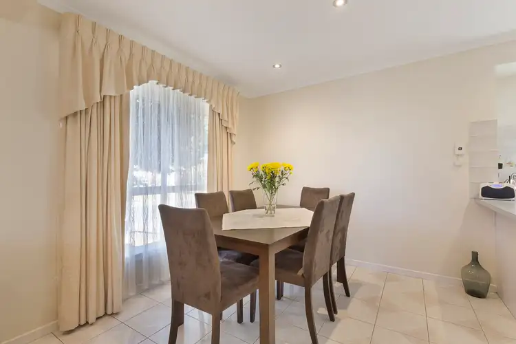 Fifth view of Homely unit listing, 1/19 Saratoga Crescent, Keilor Downs VIC 3038