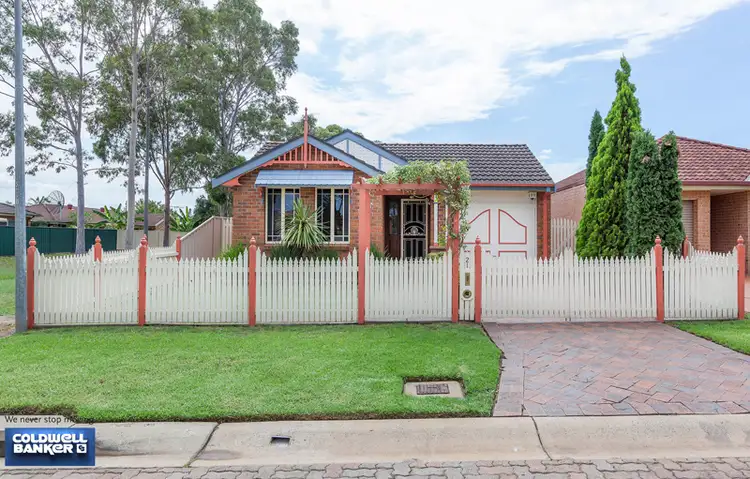 21 Morton Court, Wattle Grove NSW 2173