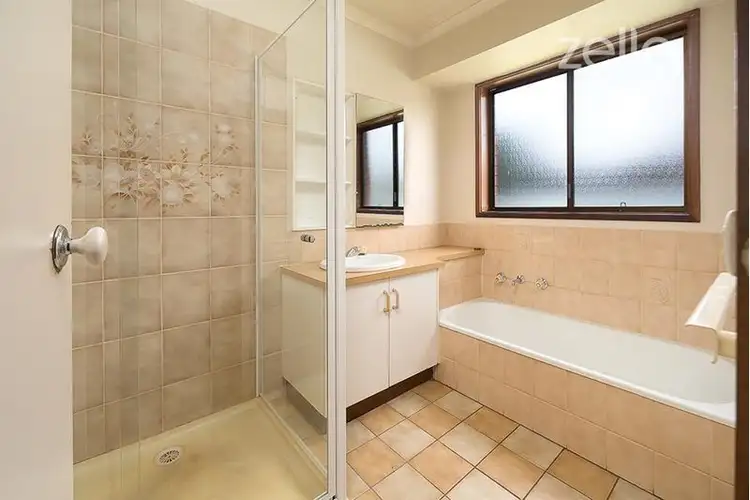 Sixth view of Homely house listing, 1 Stephen Court, Wodonga VIC 3690