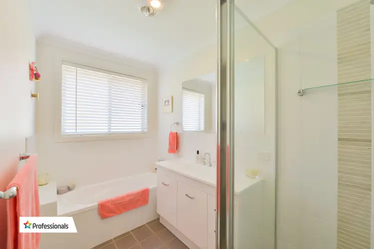 Seventh view of Homely house listing, 11 Kalinda Place, Tamworth NSW 2340