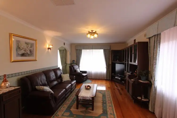 Fourth view of Homely house listing, 8 Welton Court, Deer Park VIC 3023