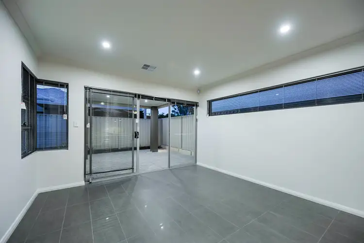 Seventh view of Homely villa listing, C/342 Coode Street, Dianella WA 6059