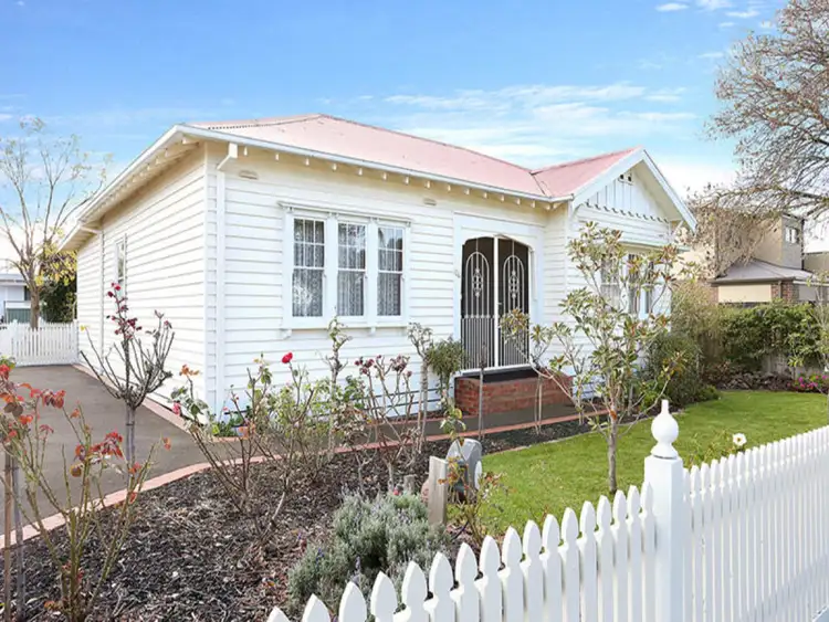 1/32 Eramosa Road East, Somerville VIC 3912
