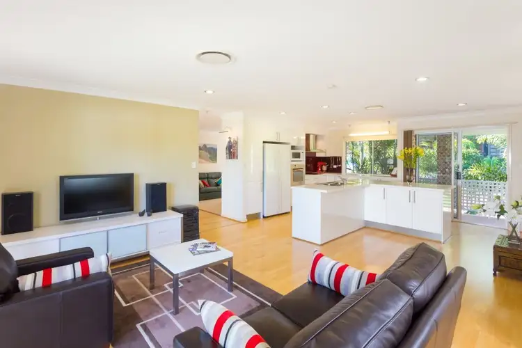 Sixth view of Homely house listing, 2 Pilin Place, Chapel Hill QLD 4069