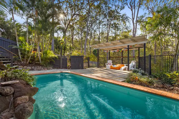 15 Ken Duncombe Drive, Cashmere QLD 4500