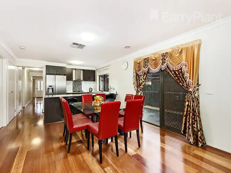 Fifth view of Homely house listing, 5 Loxwood Court, Deer Park VIC 3023