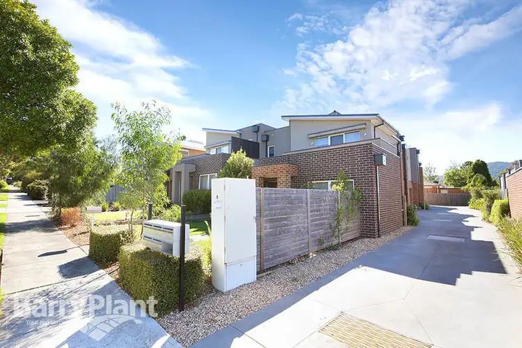Second view of Homely townhouse listing, 3/5 Narcissus Avenue, Boronia VIC 3155