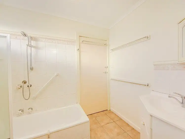 Fourth view of Homely house listing, 32 President Road, Albanvale VIC 3021