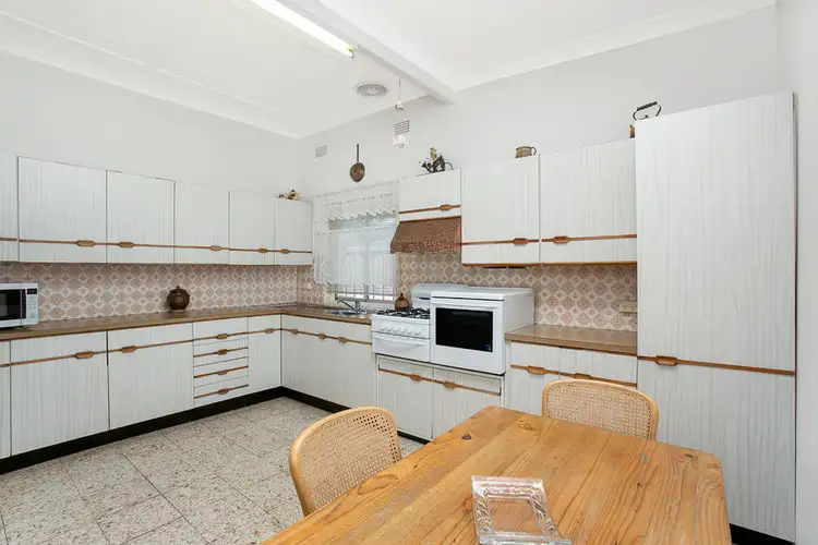 Fifth view of Homely house listing, 2 Lancaster Crescent, Kingsford NSW 2032