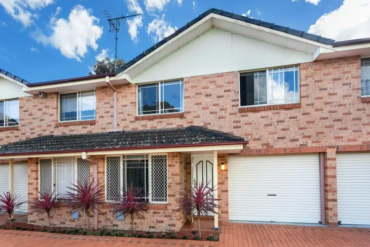 2/17 Blaxland Avenue, Penrith NSW 2750