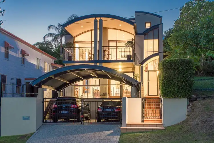 26 Dover Street, Wilston QLD 4051