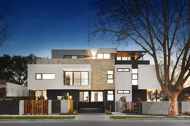 202/1a Rothesay Avenue, Elwood VIC 3184