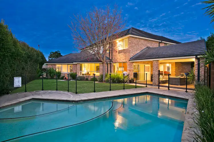 24 Queens Court, Castle Hill NSW 2154