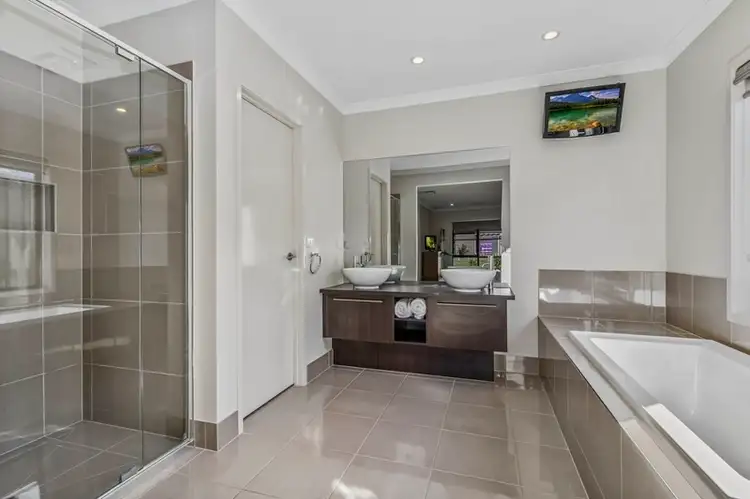 Sixth view of Homely house listing, 17 Amanda Drive, Maiden Gully VIC 3551