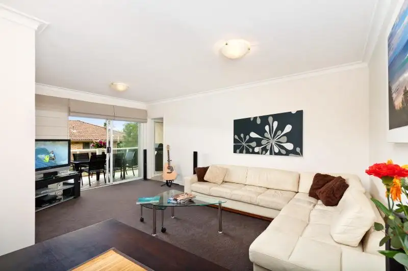 Main view of Homely apartment listing, 16/12-14 Wetherill Street, Narrabeen NSW 2101