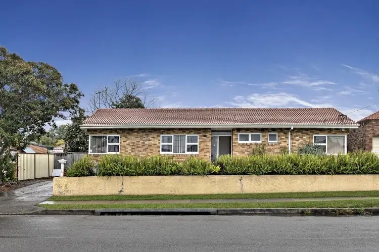 17 Howard Street, Canterbury NSW 2193