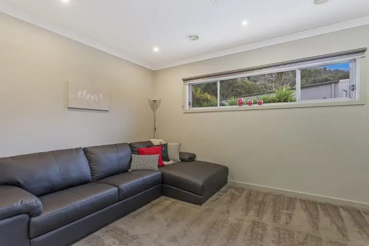 Third view of Homely house listing, 10 Kingswood Way, Wodonga VIC 3690
