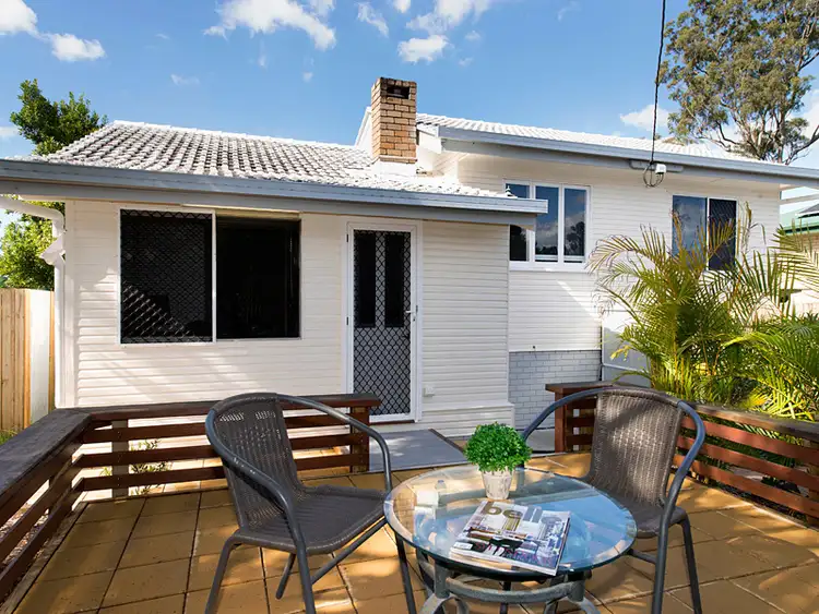 Second view of Homely house listing, 47 Muirlea Street, Oxley QLD 4075