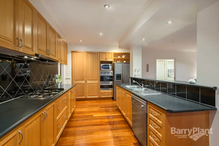 Second view of Homely house listing, 5 Trafalgar Place, Bundoora VIC 3083