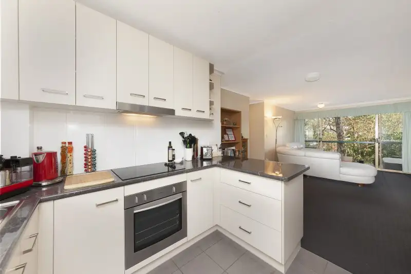 Main view of Homely unit listing, 6/102 Rockbourne Terrace, Paddington QLD 4064