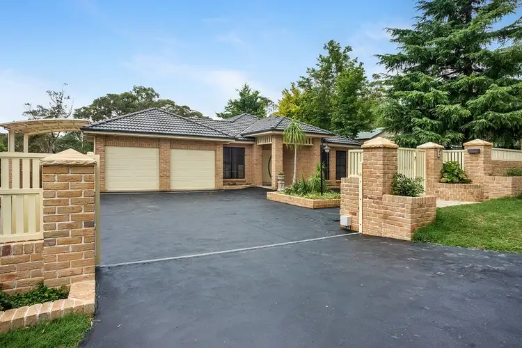 97 Queens Road, Leura NSW 2780