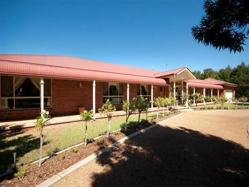 Main view of Homely house listing, 21 Waverly Drive, Dubbo NSW 2830